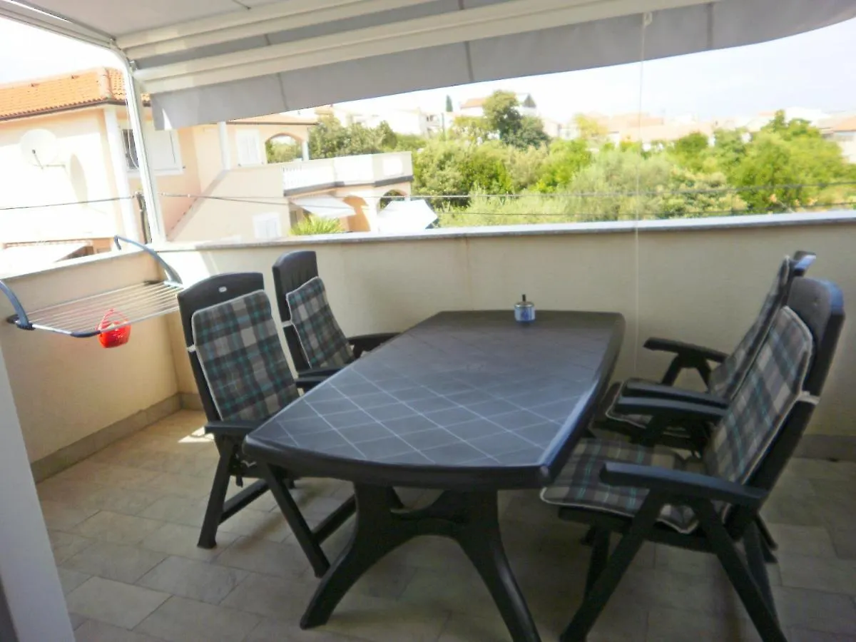 Apartments Lana And Lili Preko Croatia